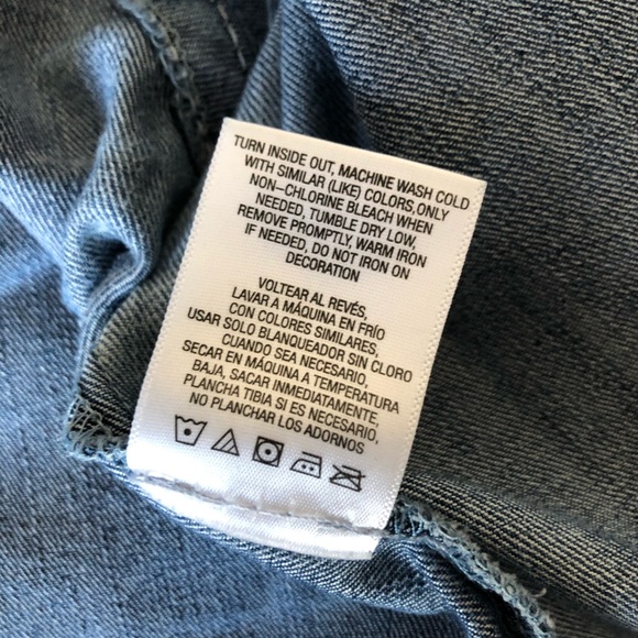 Acid Wash Denim/Jeans Jacket with Rhinestones - Picture 9 of 10